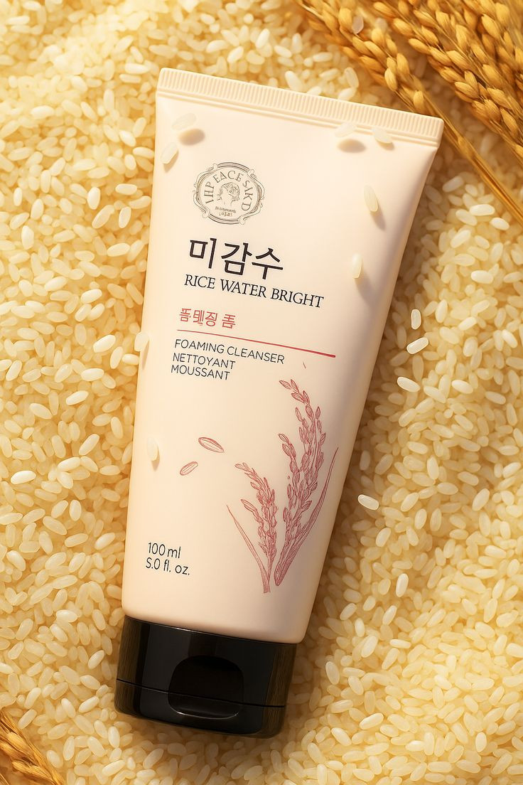 The Face Shop Rice Water Bright Facial Foaming Cleanser (150 ml)